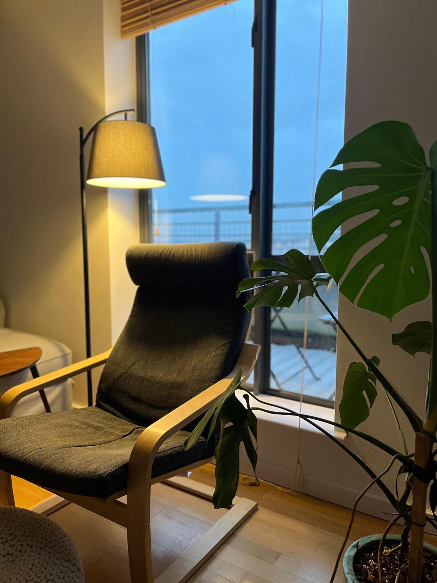 The Room King Size Bed And Private Bathroom Dublin Extérieur photo